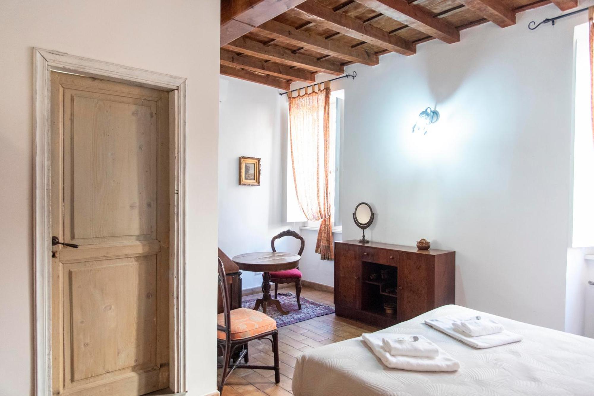 Monti Bespoke Apartment Rome Luaran gambar
