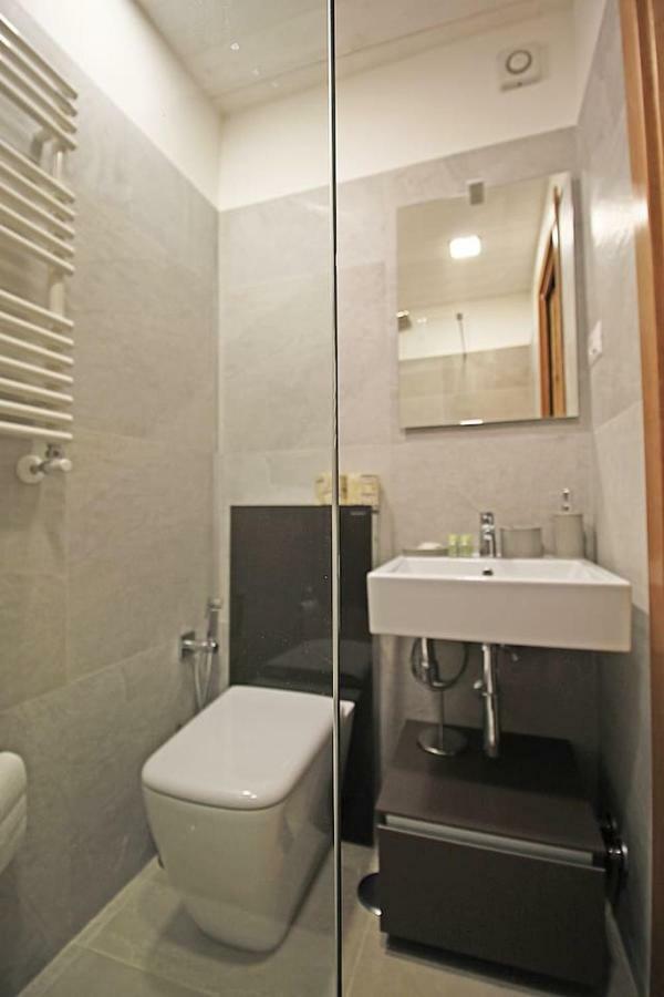 Monti Bespoke Apartment Rome Luaran gambar